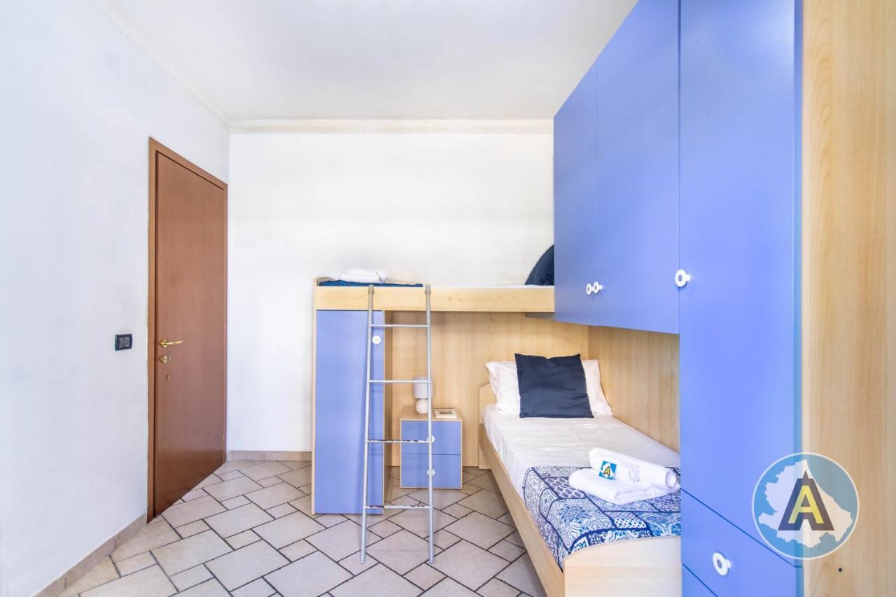 Apartment Luminoso A Due Passi Dal Mare 51a